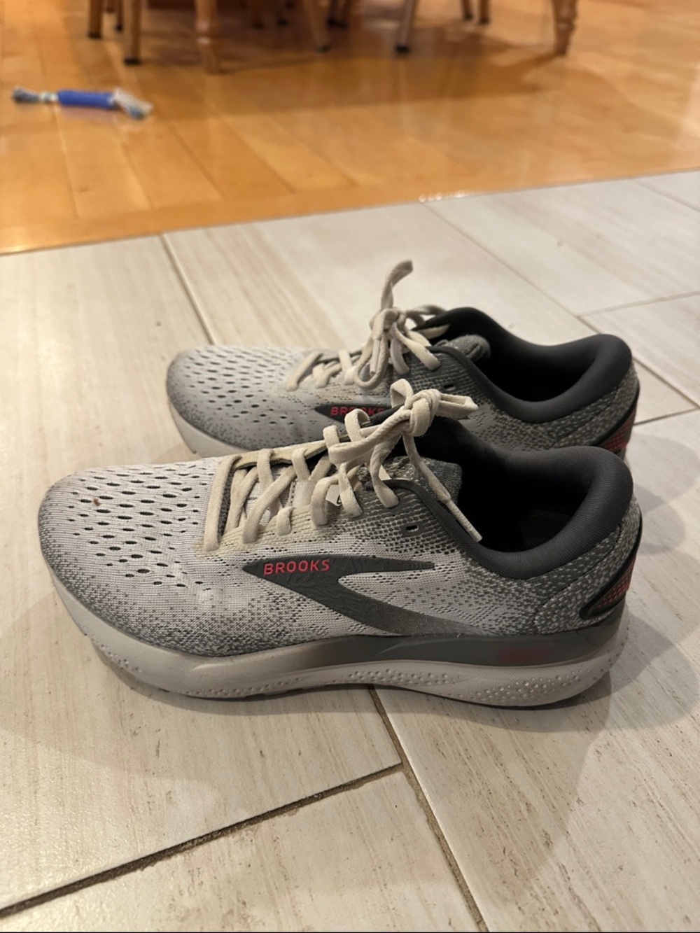Brooks ghost 14